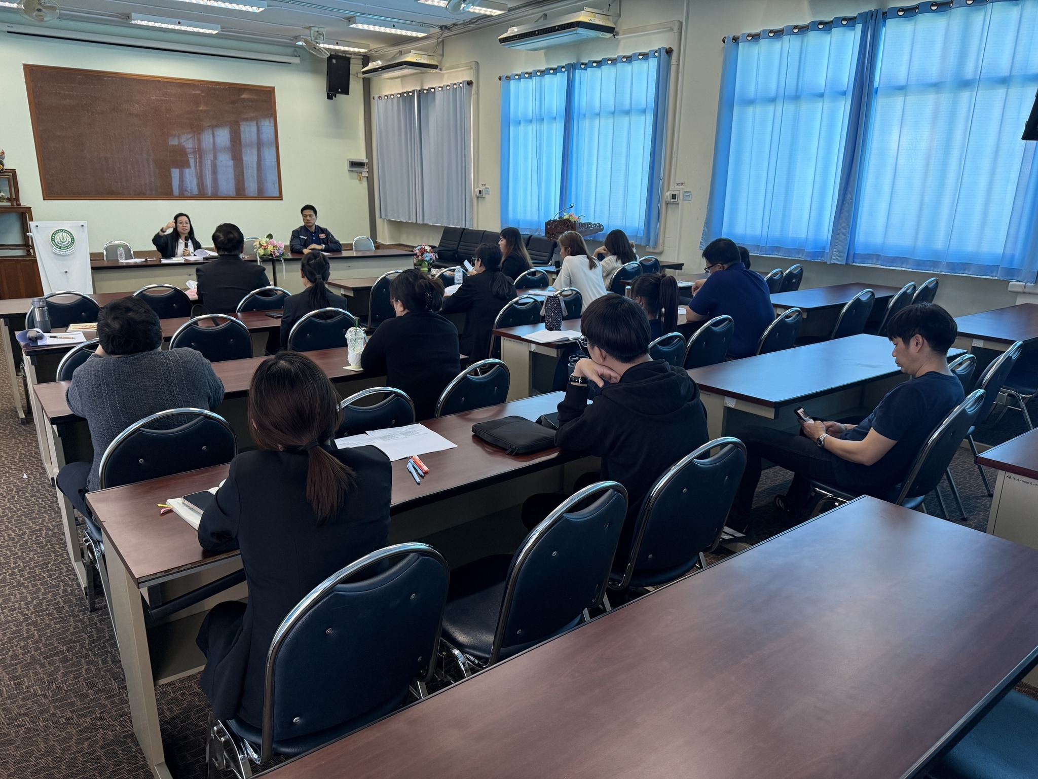 คณะเศรษฐศาสตร์ ประชุมเตรียมความพร้อม (กีฬาเทนนิส และกีฬาฮับกิโด) ในการจัดการแข่งขันกีฬามหาวิทยาลัยแห่งประเทศไทย ครั้งที่ 51