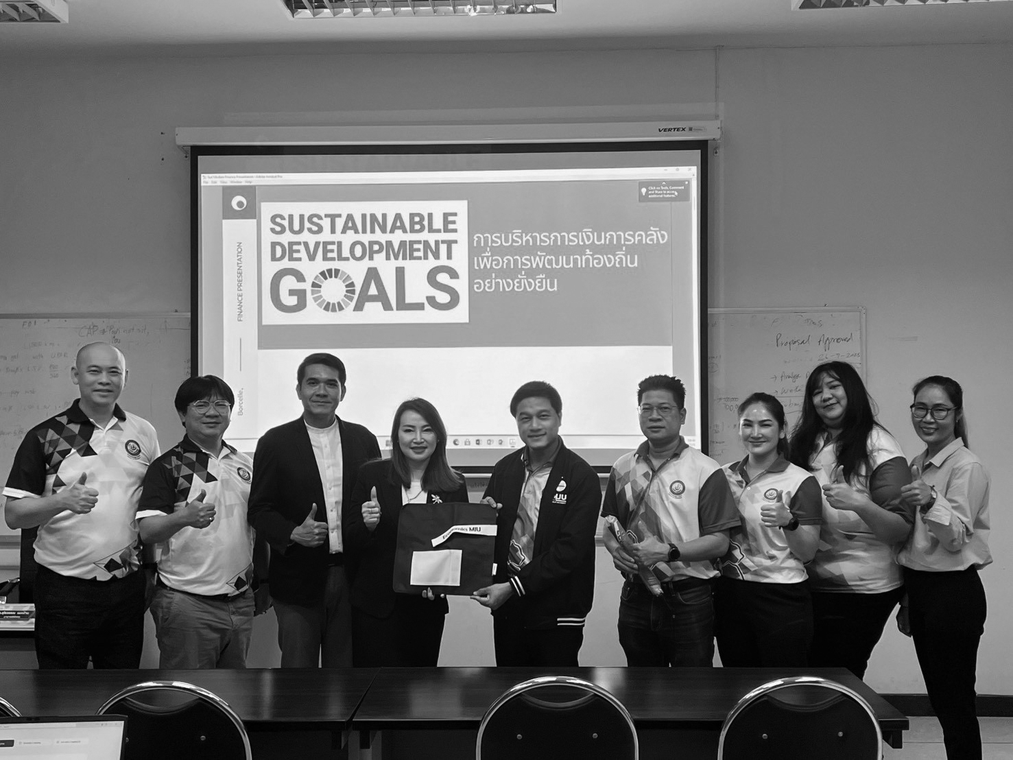 คณะเศรษฐศาสตร์ โดยสาขาวิชาเศรษฐศาสตร์ประยุกต์ จัดกิจกรรมบรรยายในชั้นเรียนในหัวข้อเรื่อง การบริหารการเงินการคลังเพื่อการพัฒนาท้องถิ่นอย่างยั่งยืน